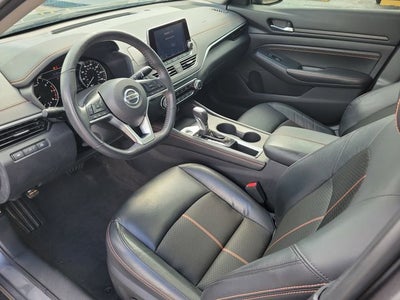 2022 Nissan Altima 2.5 SR