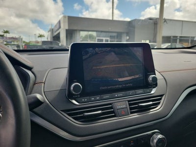 2022 Nissan Altima 2.5 SR