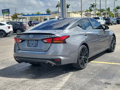 2022 Nissan Altima 2.5 SR