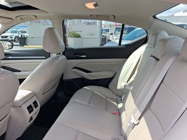 2021 Nissan Altima 2.5 SL