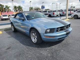 2007 Ford Mustang V6 Deluxe