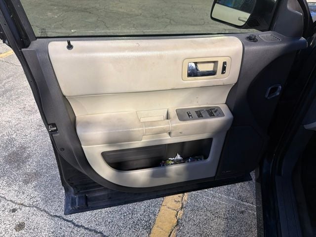 2011 Ford Flex SE