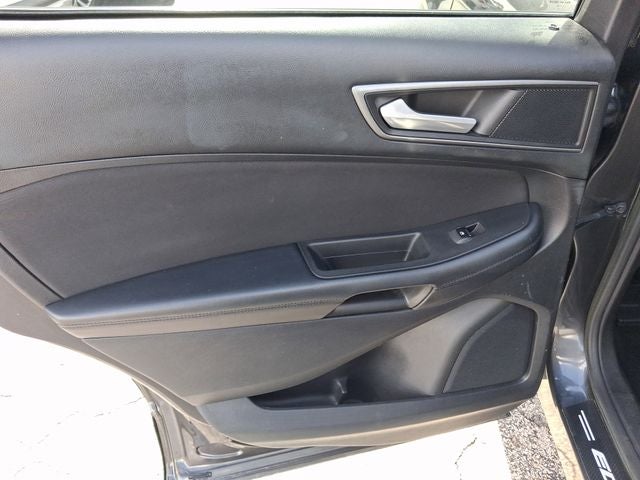 2016 Ford Edge SE