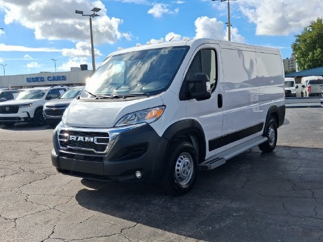 2025 RAM ProMaster 2500 Base