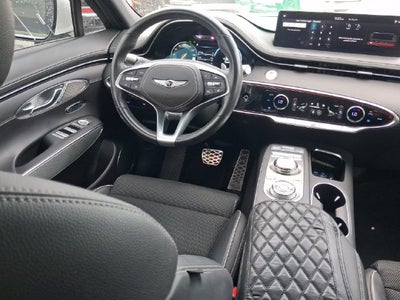 2024 Genesis GV70 2.5T