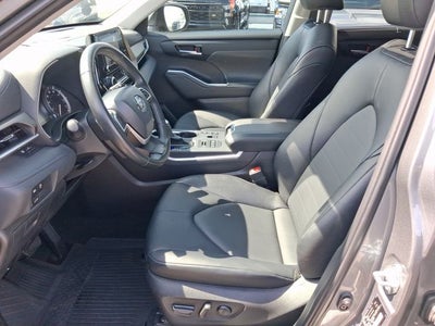 2026 Toyota Highlander XLE