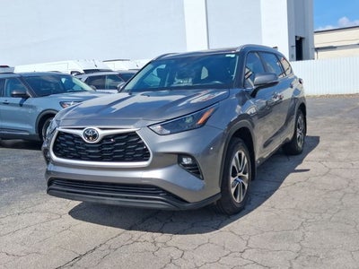 2026 Toyota Highlander XLE