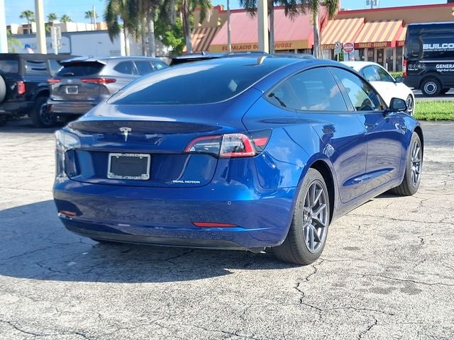 2022 Tesla Model 3 Long Range