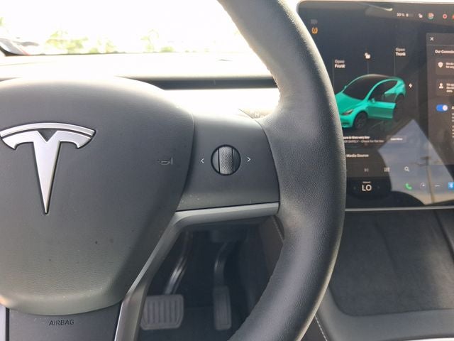 2025 Tesla Model Y Long Range