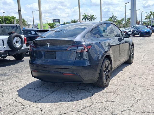 2025 Tesla Model Y Long Range