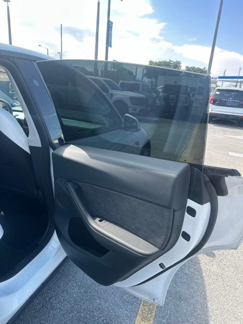 2024 Tesla Model Y Performance