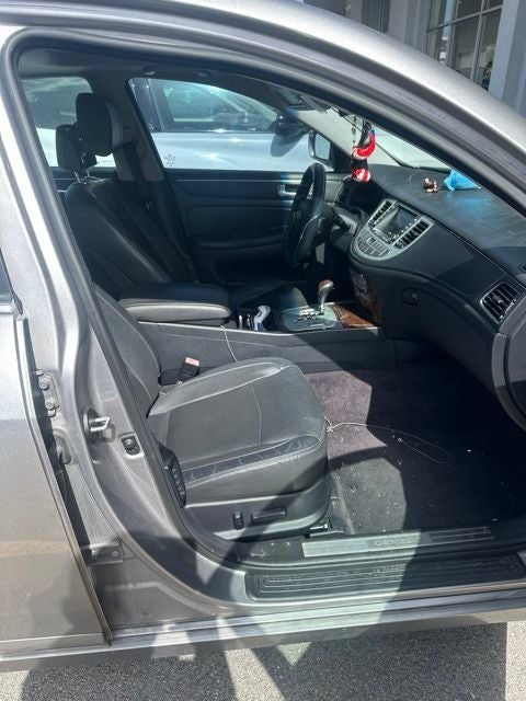 2011 Hyundai Genesis 3.8