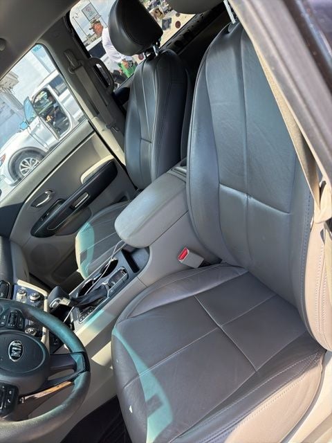 2020 Kia Sedona LX