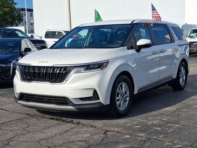 2023 Kia Carnival LX Seat Package