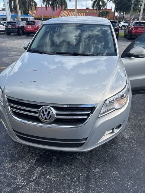 2010 Volkswagen Tiguan S