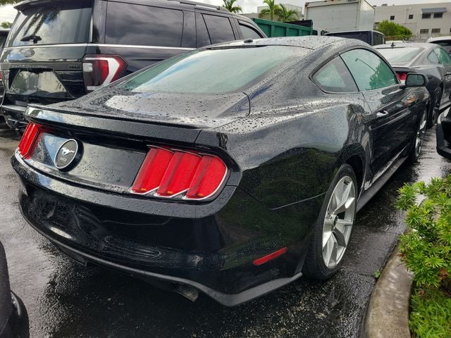 2015 Ford Mustang EcoBoost Premium - Photo 7