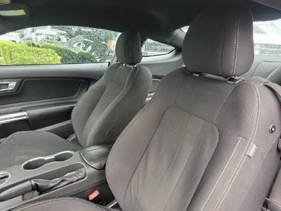 2022 Ford Mustang EcoBoost