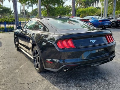 2022 Ford Mustang EcoBoost Premium