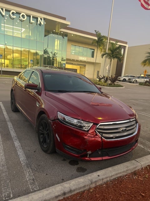 2014 Ford Taurus SEL