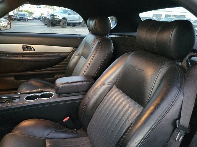 2005 Ford Thunderbird Base