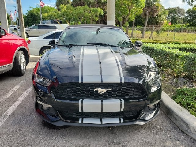 1FATP8UH2G5253637