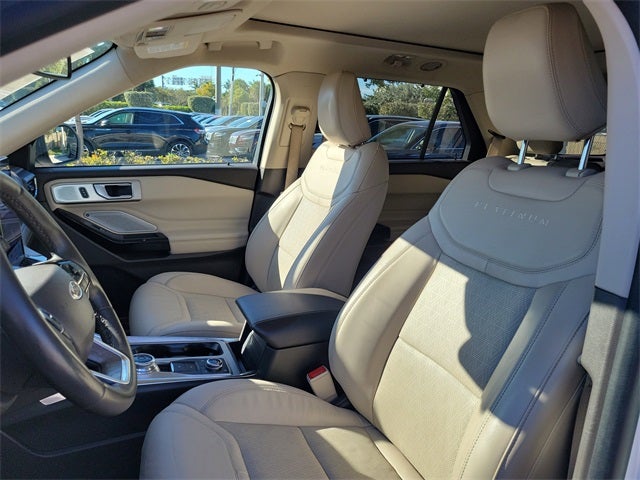2023 Ford Explorer Platinum