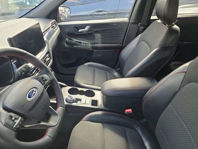 2023 Ford Escape ST-Line Elite
