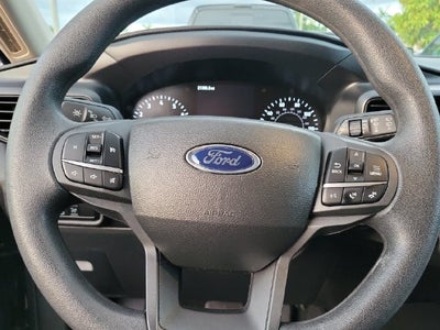 2023 Ford Explorer Base