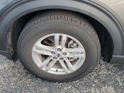 2023 Ford Explorer Base