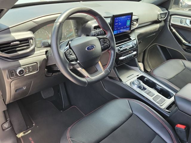 2023 Ford Explorer ST-LINE - Photo 7