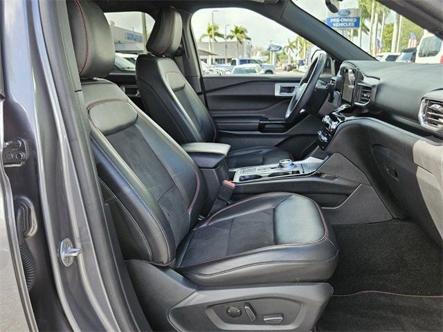 2022 Ford Explorer ST-LINE - Photo 14