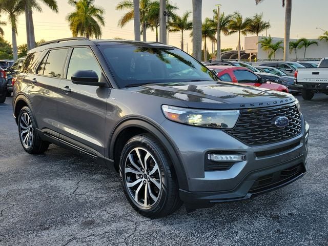 2022 Ford Explorer ST-Line