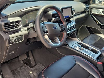 2023 Ford Explorer ST-Line