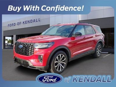 2025 Ford Explorer ST-Line