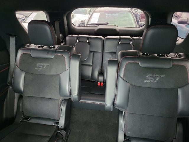 2026 Ford Explorer ST - Photo 10