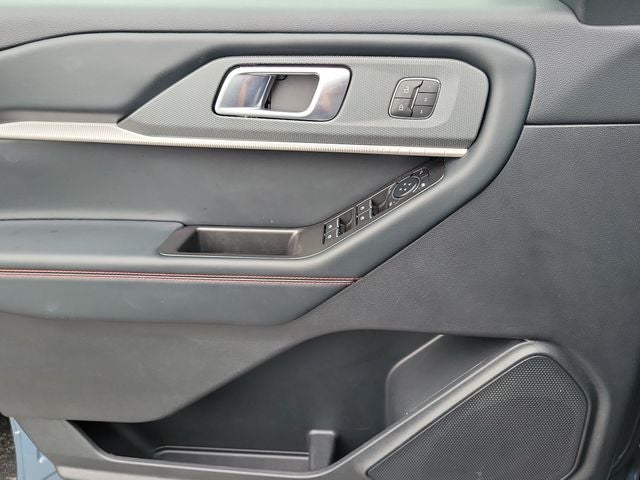 2026 Ford Explorer ST - Photo 48