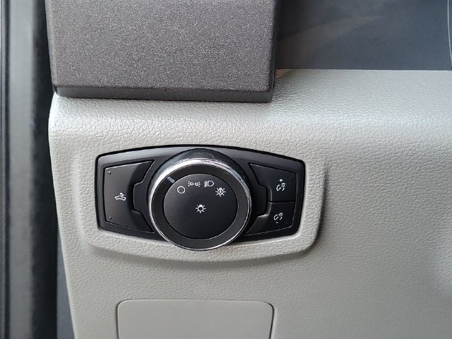2022 Ford F-350 Super Duty XL - Photo 17