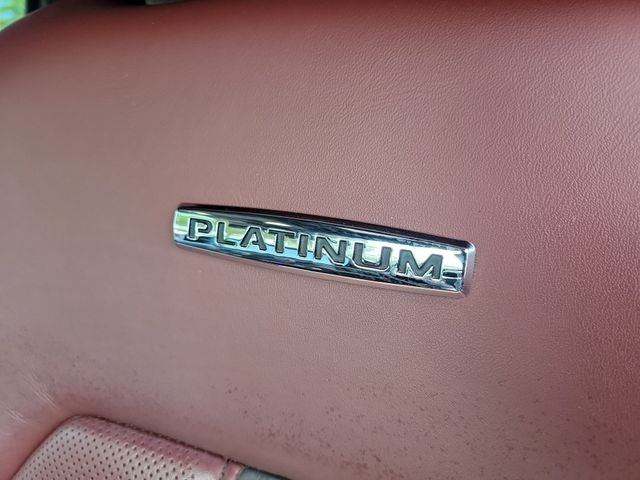 2022 Ford F-350SD Platinum DRW