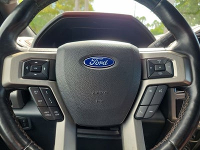 2022 Ford F-350SD Platinum DRW