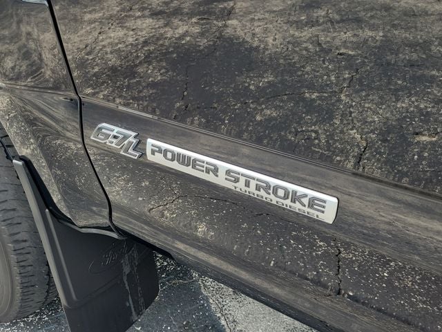 2022 Ford F-350SD Platinum DRW