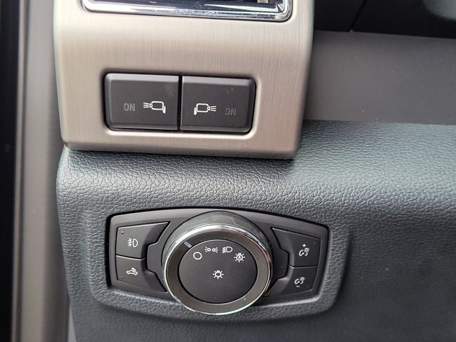 2022 Ford F-350SD Platinum DRW