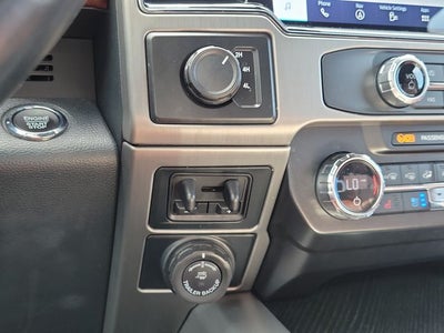 2022 Ford F-350SD Platinum DRW
