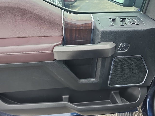 2017 Ford F-150 Platinum