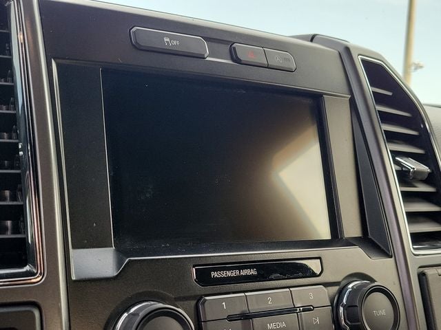 2017 Ford F-150 XLT - Photo 26