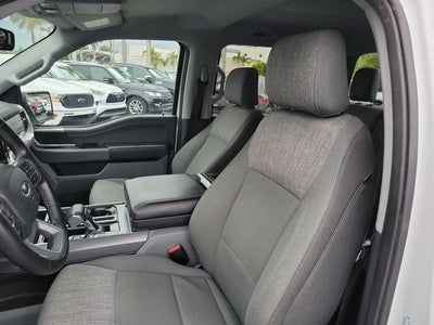 2023 Ford F-150 Lightning XLT