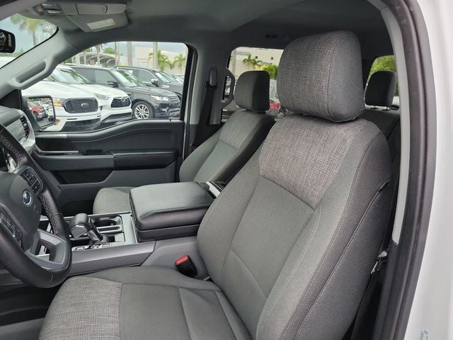 2023 Ford F-150 Lightning XLT