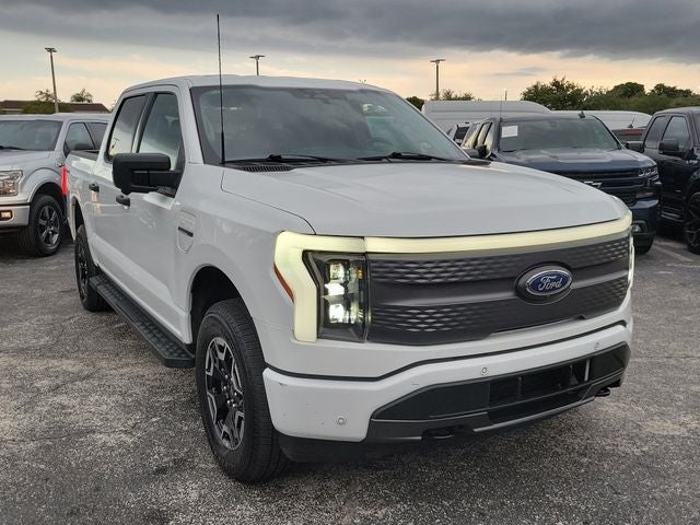 2023 Ford F-150 Lightning XLT