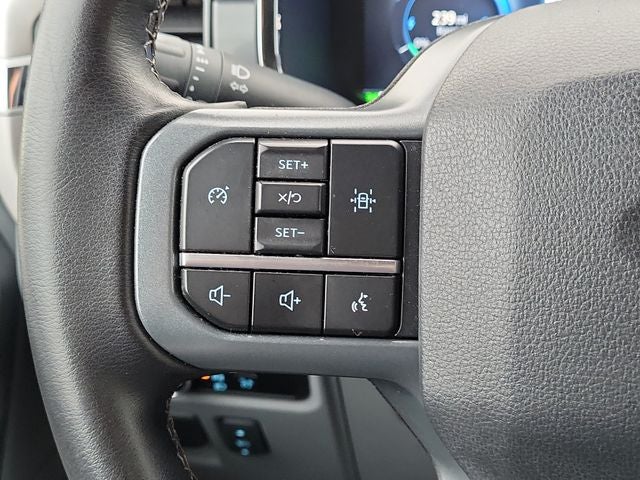 2023 Ford F-150 Lightning XLT