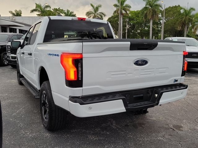 2023 Ford F-150 Lightning XLT
