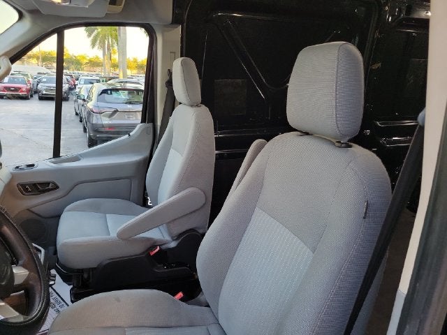 2015 Ford Transit Base - Photo 18